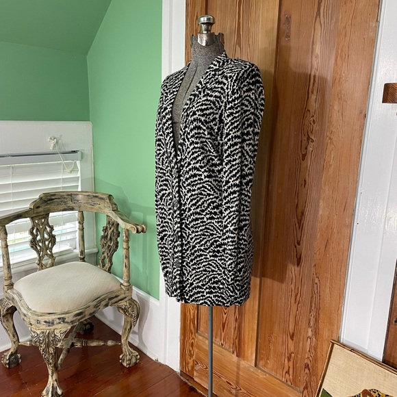 Tory Burch Simone Boyfriend Merino Wool Black & White Cardigan - Size Medium - Picture 2 of 11